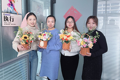 Like water blooming like spring flowers! Goddess Day is here, and polyacrylamide manufacturer SECCO wishes female employees a beautiful and vibrant life like spring flowers!